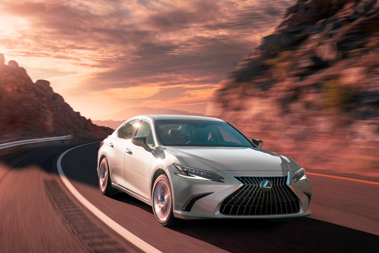 Lexus Jeep Class 2024 Lexus ES: World Class Luxury with a Statement | Longo Lexus