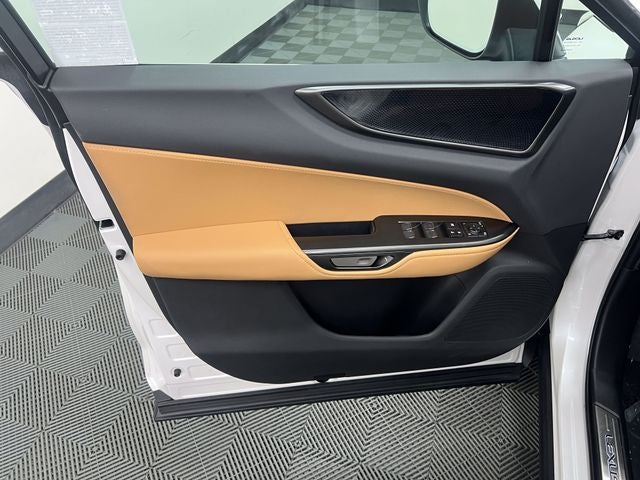 2025 Lexus NX 250