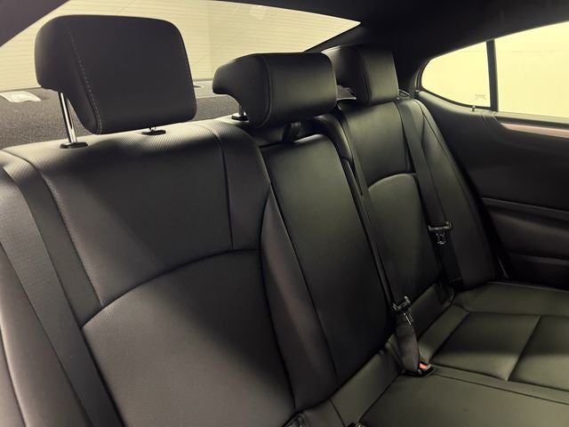 2023 Lexus ES 300h