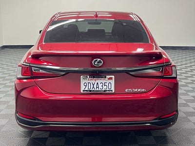 2023 Lexus ES 300h