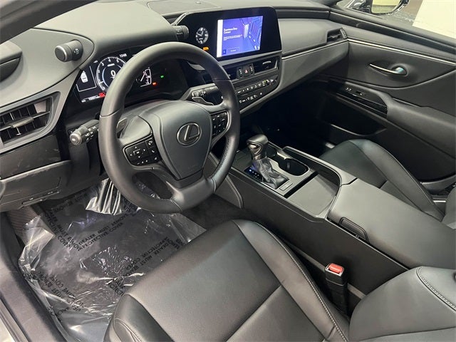 2025 Lexus ES 350