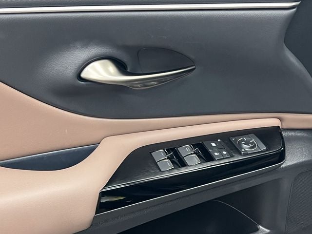 2025 Lexus ES 350