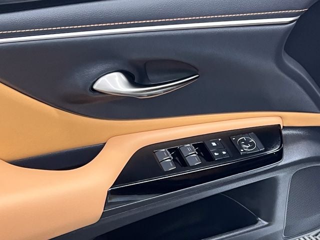 2025 Lexus ES 350