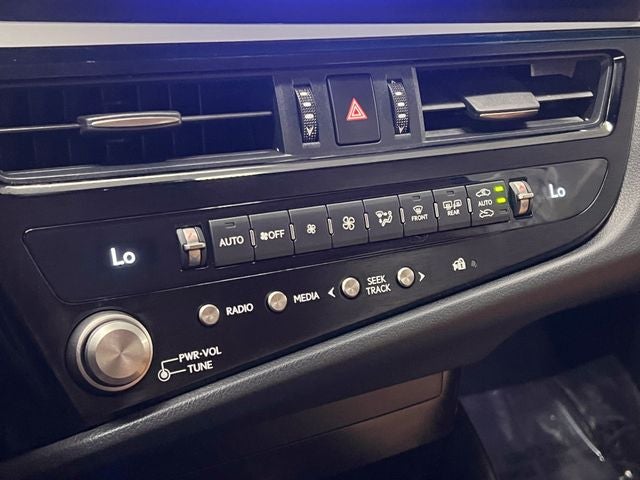 2025 Lexus ES 350