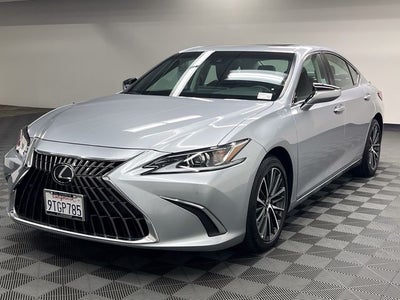 2025 Lexus ES 300h