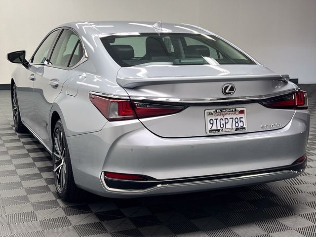 2025 Lexus ES 300h