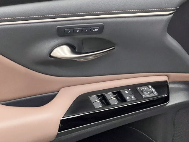 2022 Lexus ES 300h