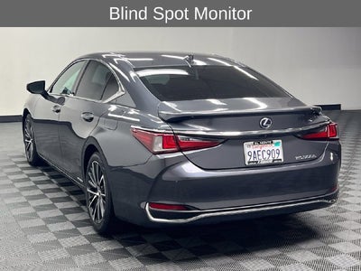 2022 Lexus ES 300h