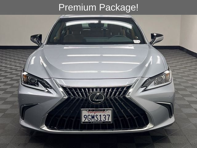 2023 Lexus ES 300h