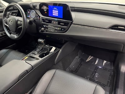 2025 Lexus ES 300h