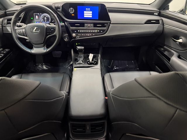2025 Lexus ES 300h