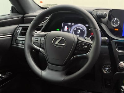 2025 Lexus ES 300h