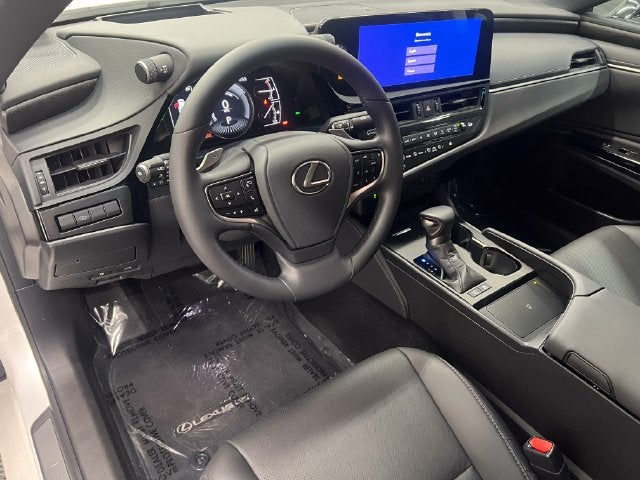 2025 Lexus ES 300h