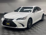 2025 Lexus ES 300h
