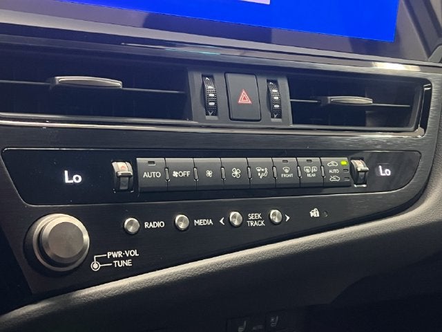 2025 Lexus ES 300h