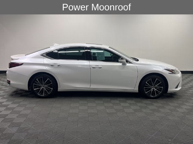 2025 Lexus ES 300h