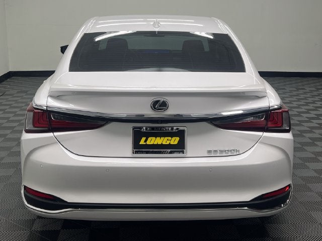 2025 Lexus ES 300h