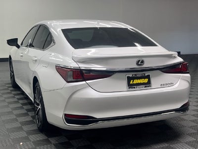 2025 Lexus ES 300h