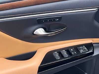 2024 Lexus ES 300h