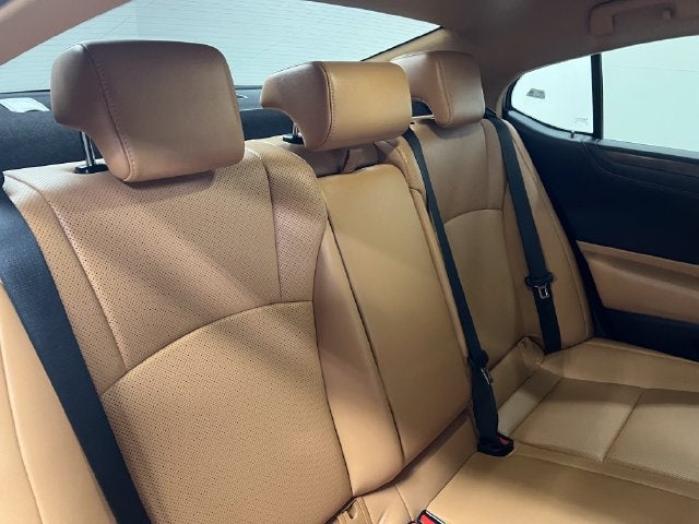 2024 Lexus ES 300h