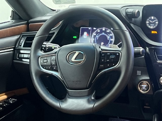 2024 Lexus ES 300h