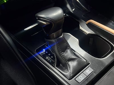 2024 Lexus ES 300h