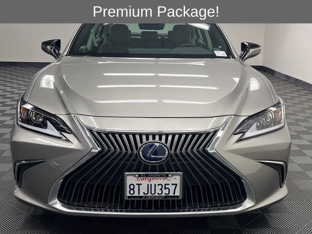 2021 Lexus ES 300h