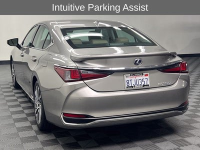 2021 Lexus ES 300h