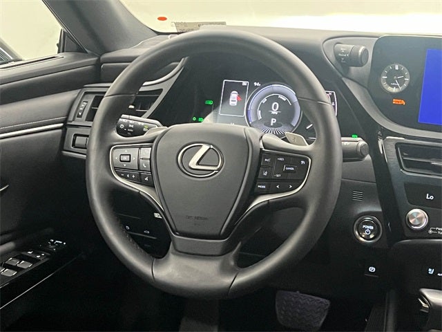 2025 Lexus ES 300h