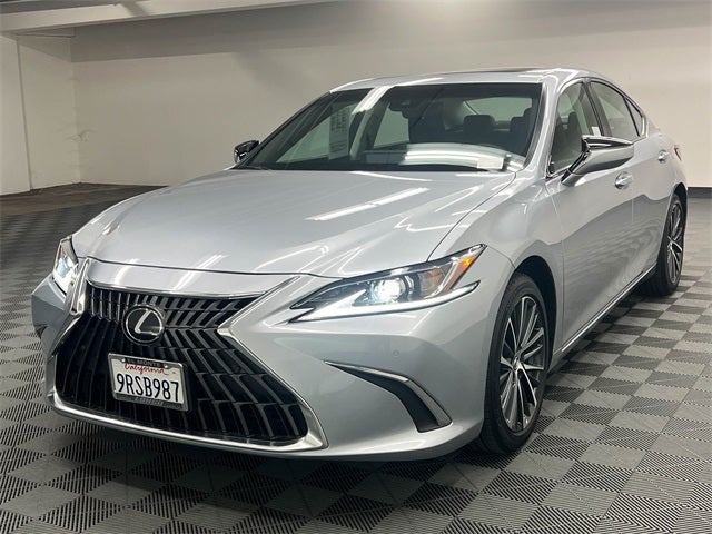 2025 Lexus ES 300h