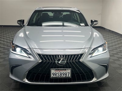 2025 Lexus ES 300h