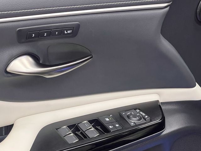 2024 Lexus ES 300h