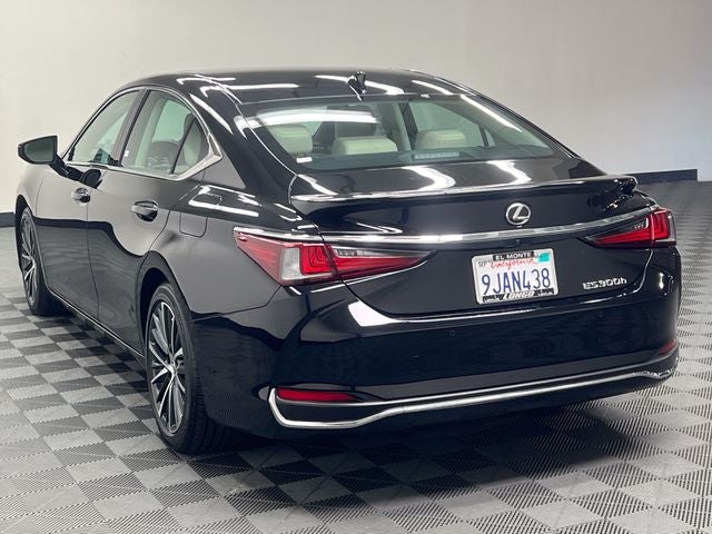 2024 Lexus ES 300h