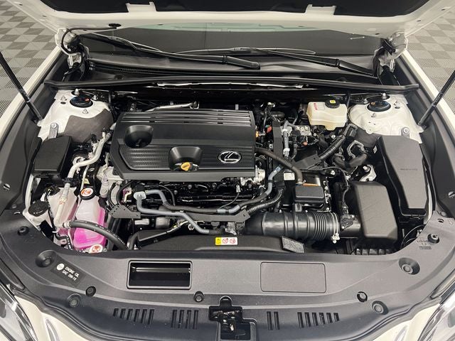 2025 Lexus ES 300h