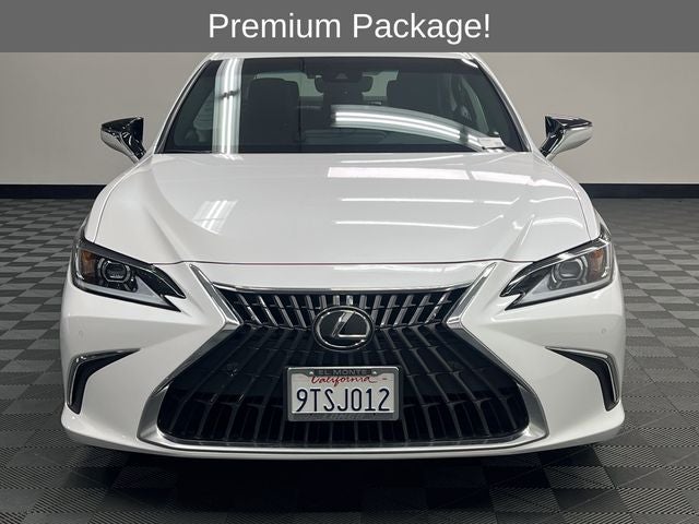 2025 Lexus ES 300h