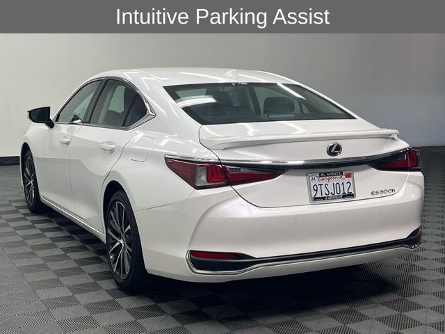 2025 Lexus ES 300h