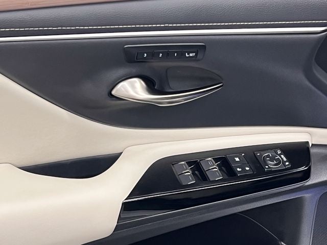 2024 Lexus ES 300h