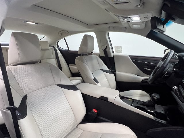 2024 Lexus ES 300h