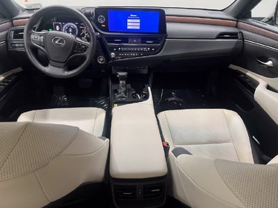 2024 Lexus ES 300h