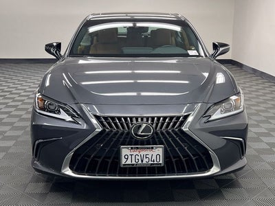 2025 Lexus ES 300h