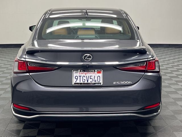 2025 Lexus ES 300h