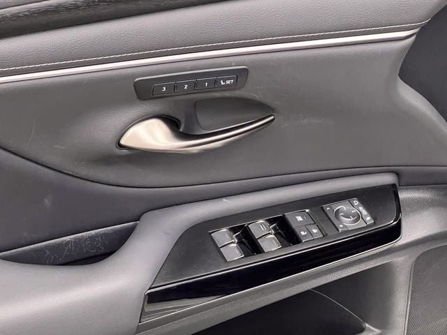 2023 Lexus ES 300h