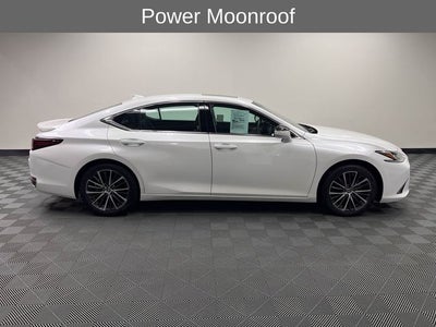 2023 Lexus ES 300h
