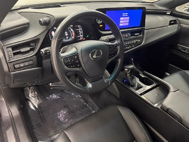 2025 Lexus ES 350