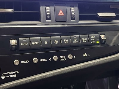 2025 Lexus ES 350