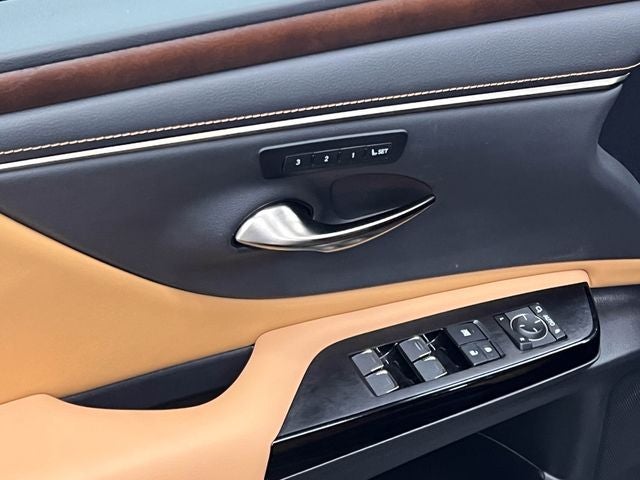 2023 Lexus ES 350