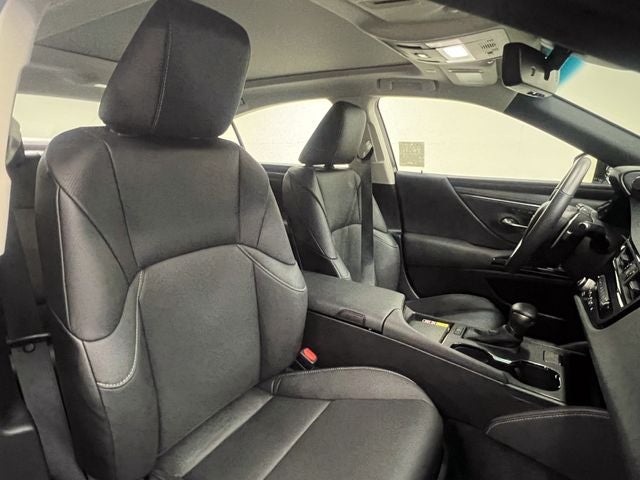2025 Lexus ES 350