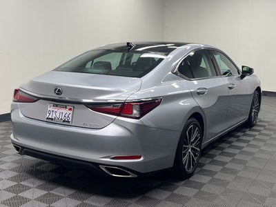 2025 Lexus ES 350