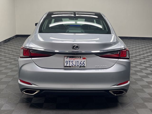 2025 Lexus ES 350