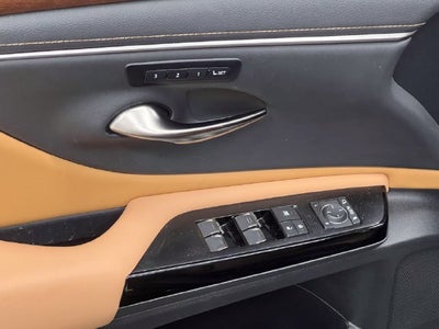 2025 Lexus ES 350